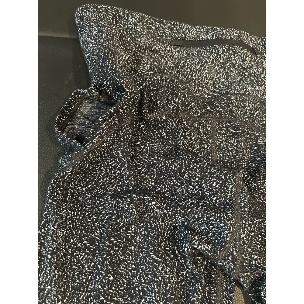 Athleta Medium Cropped Leggings Speckled Black White Gray Neutral Color - Picture 5 of 6